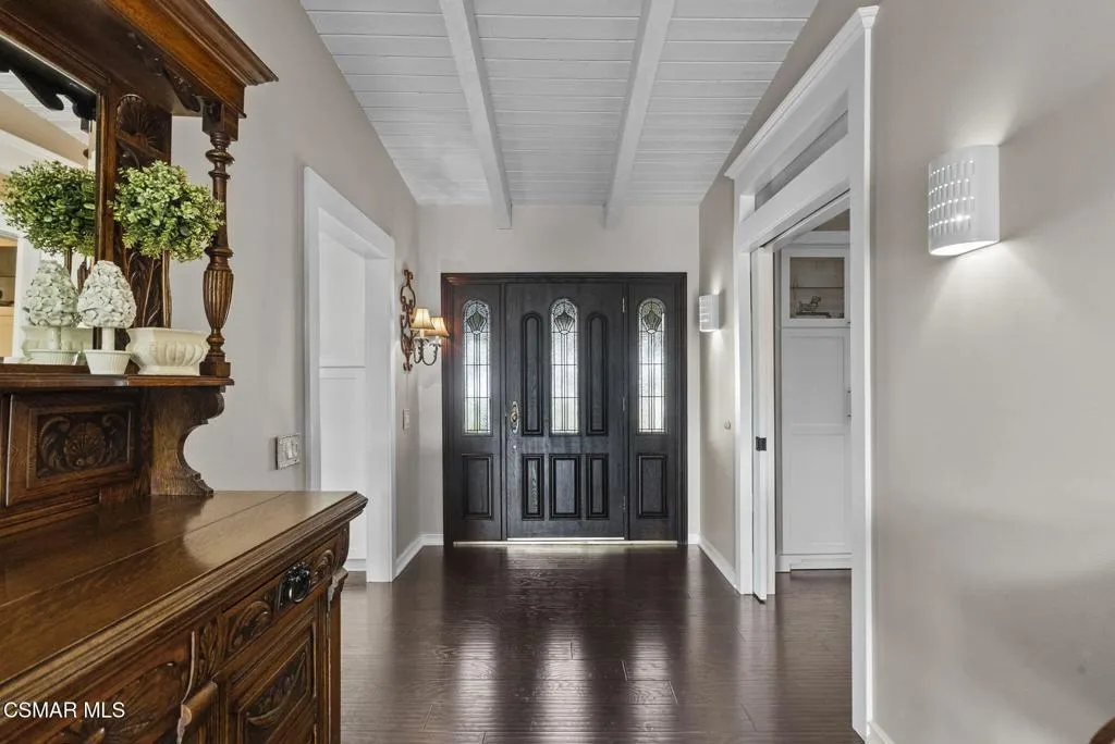 897 Woodlawn Drive, Thousand Oaks, California 91360 home-pic-7